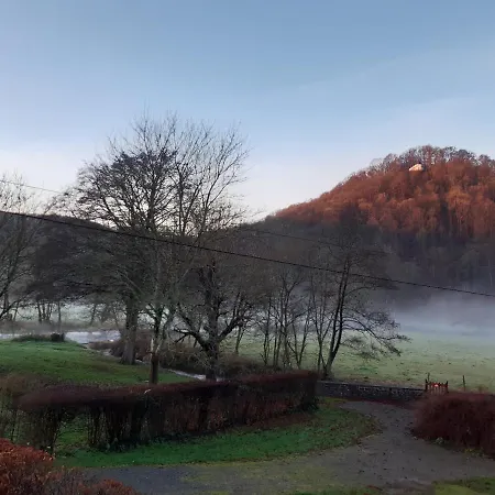 Vallee De L'ourthe Bed & Breakfast *