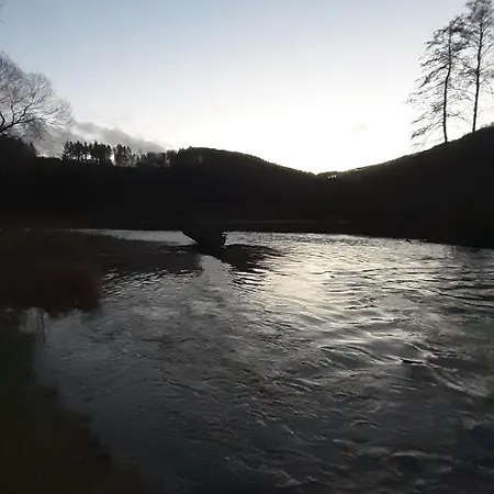 Alojamento de Acomodação e Pequeno-almoço Vallee De L'ourthe *