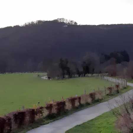 Vallee De L'ourthe Bed & Breakfast Marcourt