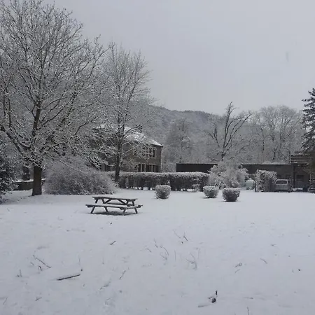 Vallee De L'ourthe Bed & Breakfast